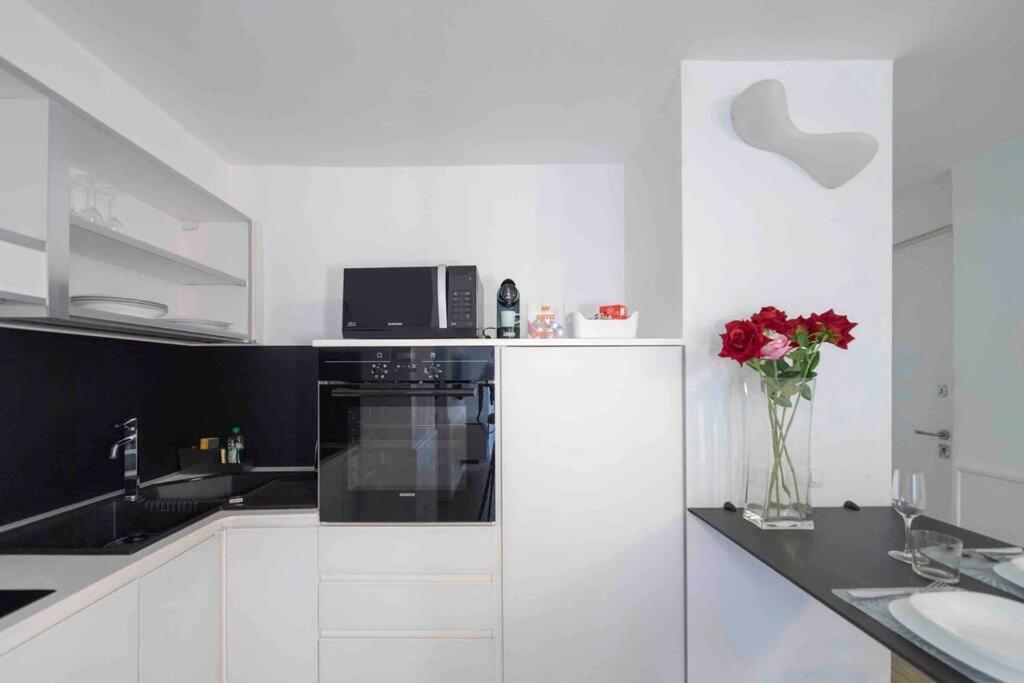 Piazza Di Spagna - Suite Frezza Rome Extérieur photo